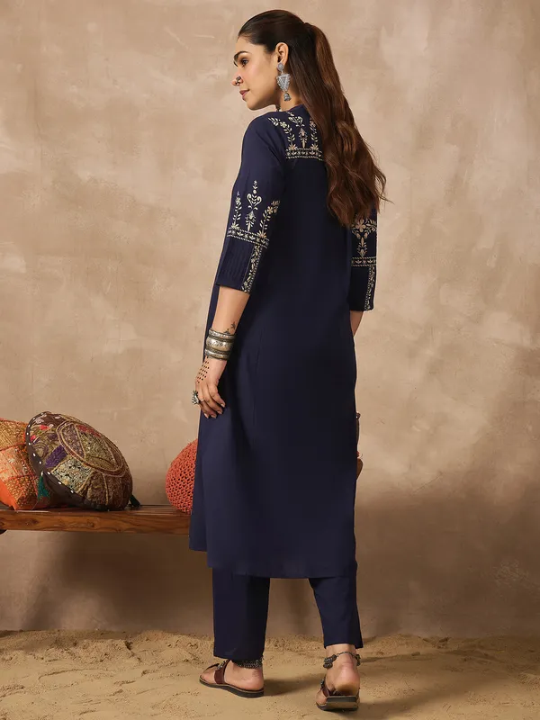 Navy_Blue_Printed_Pure_Cotton_Kurta_Trouser_Set
