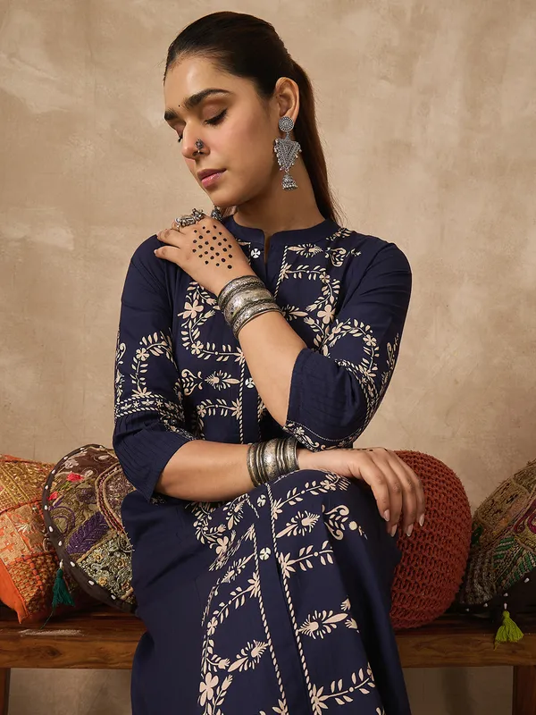 Navy_Blue_Printed_Pure_Cotton_Kurta_Trouser_Set