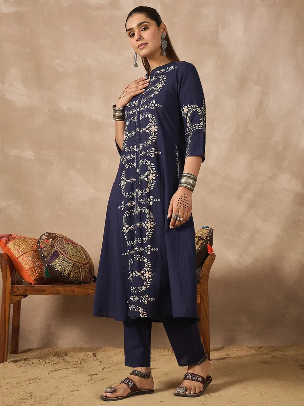Navy_Blue_Printed_Pure_Cotton_Kurta_Trouser_Set