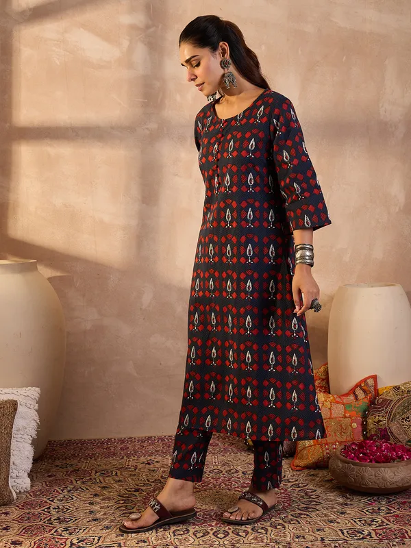 Navy_Blue_Printed_Pure_Cotton_Kurta_Trouser_Set