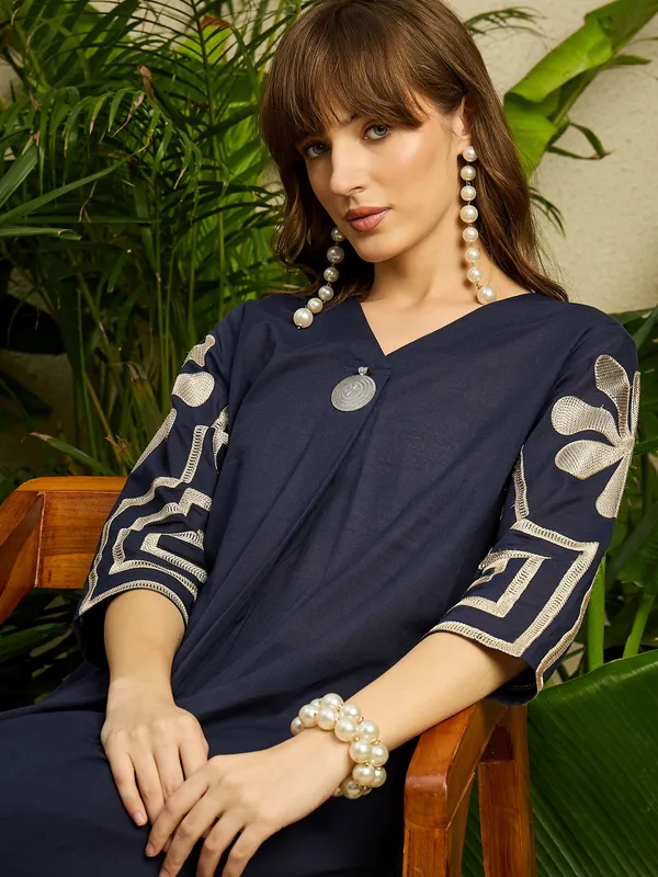 Navy_Blue_Embroidered_Pure_Cotton_Kurta_Trouser_Set