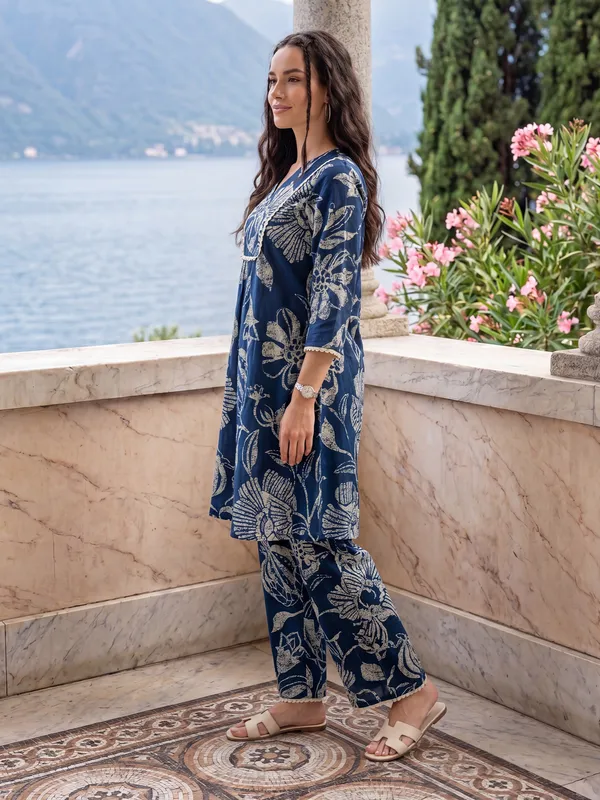 Navy_Blue_Printed_Pure_Cotton_Kurta_Trouser_Set