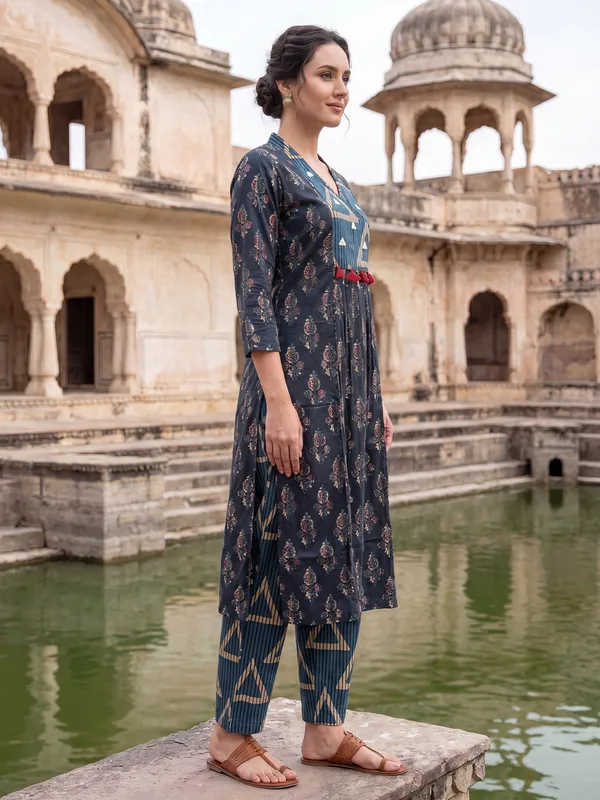 Navy_Blue_Printed_Pure_Cotton_Kurta_Trouser_Set