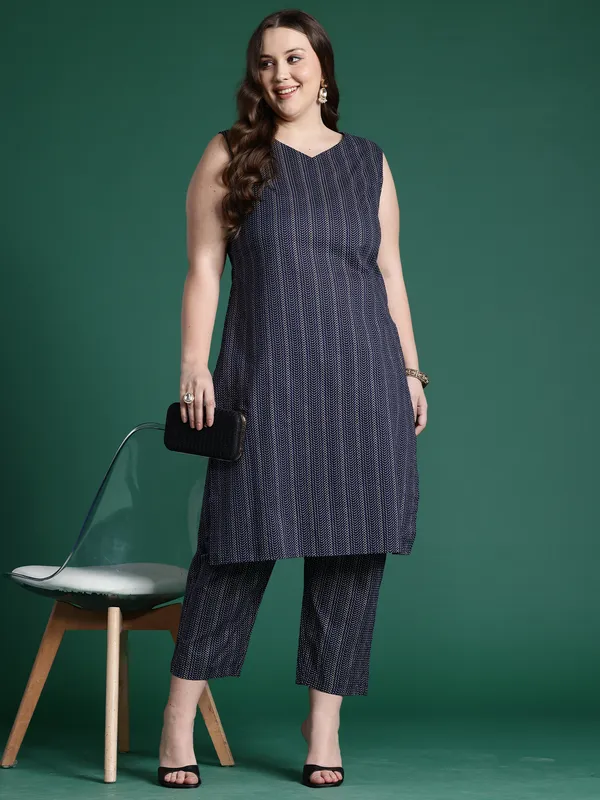 Navy_Blue_Printed_Pure_Cotton_Kurta_Trouser_Set