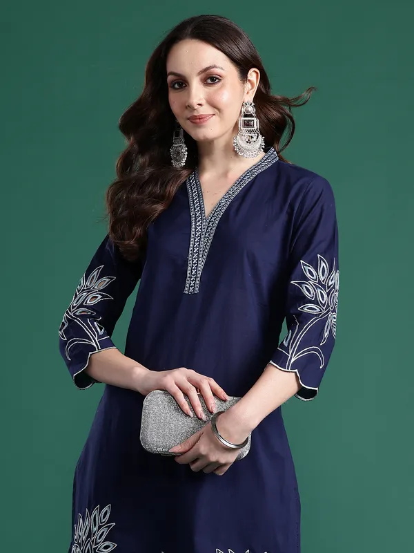 Navy_Blue_Embroidered_Pure_Cotton_Kurta_Trouser_Set
