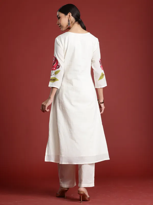 Off_White_Printed_Pure_Cotton_Kurta_Trouser_Set