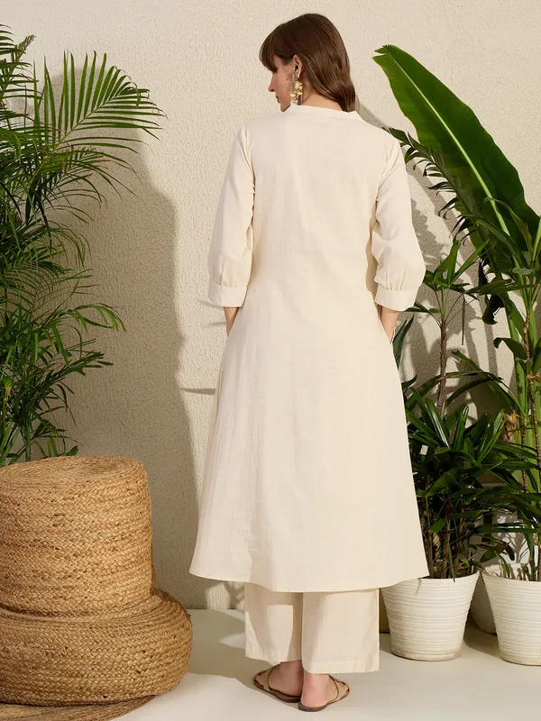 Off_White_Embroidered_Pure_Cotton_Kurta_Trouser_Set