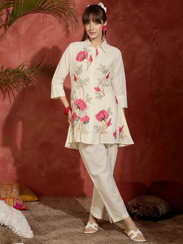 Off_White_Embroidered_Pure_Cotton_Kurta_Trouser_Set