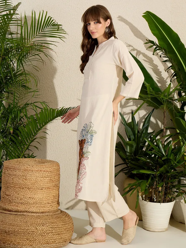 Off_White_Embroidered_Pure_Cotton_Kurta_Trouser_Set