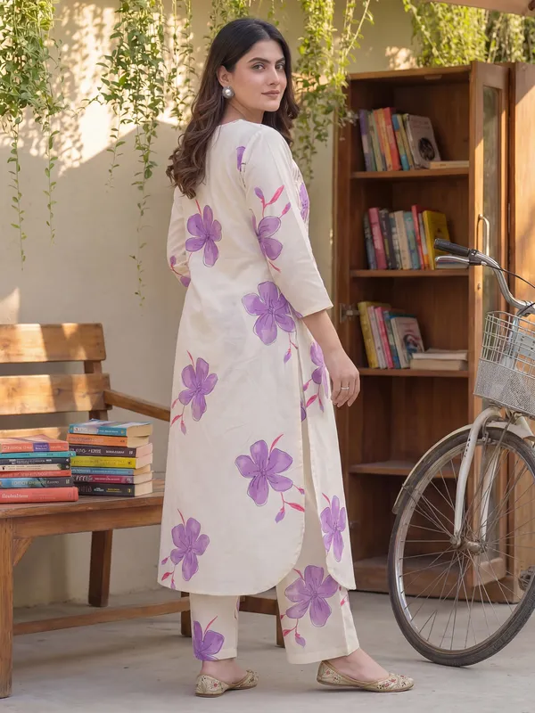 Off_White_Printed_Pure_Cotton_Kurta_Trouser_Set