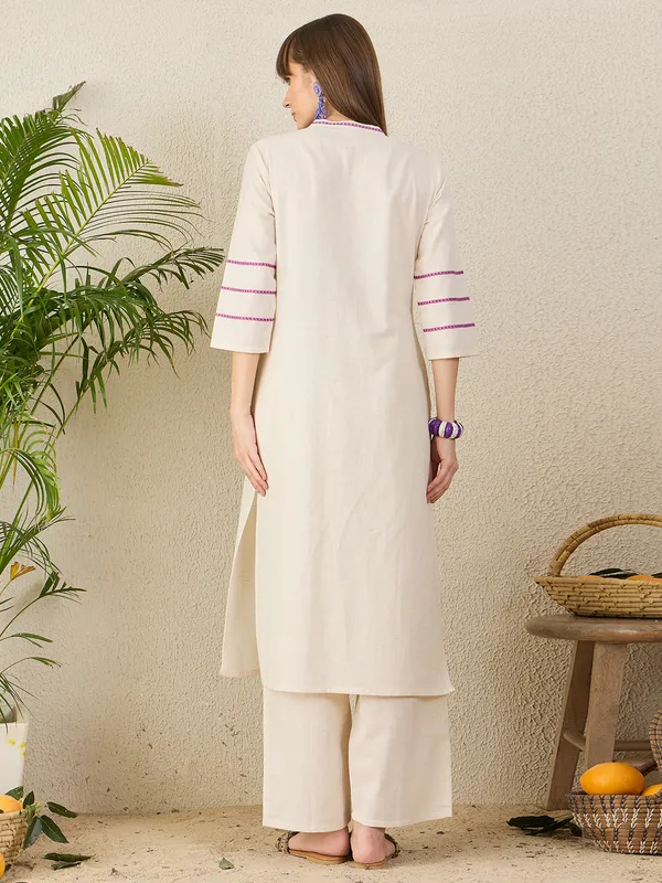 Off_White_Printed_Pure_Cotton_Kurta_Trouser_Set