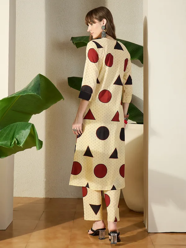 Off_White_Printed_Pure_Cotton_Kurta_Trouser_Set