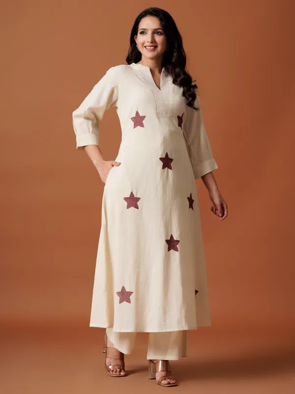Off_White_Printed_Pure_Cotton_Kurta_Trouser_Set