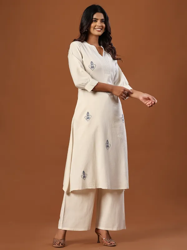 Off_White_Printed_Pure_Cotton_Kurta_Trouser_Set