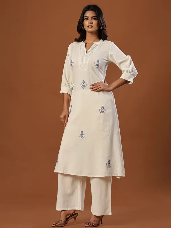 Off_White_Printed_Pure_Cotton_Kurta_Trouser_Set