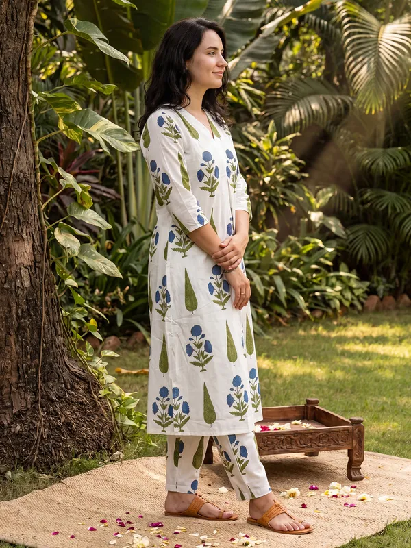 White_Printed_Pure_Cotton_Kurta_Trouser_Set