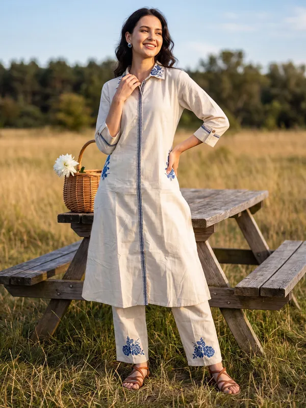 Off_White_Printed_Pure_Cotton_Kurta_Trouser_Set