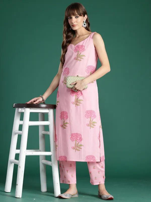 Pink_Printed_Pure_Cotton_Kurta_Trouser_Set