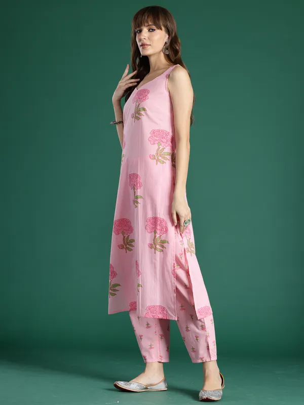 Pink_Printed_Pure_Cotton_Kurta_Trouser_Set