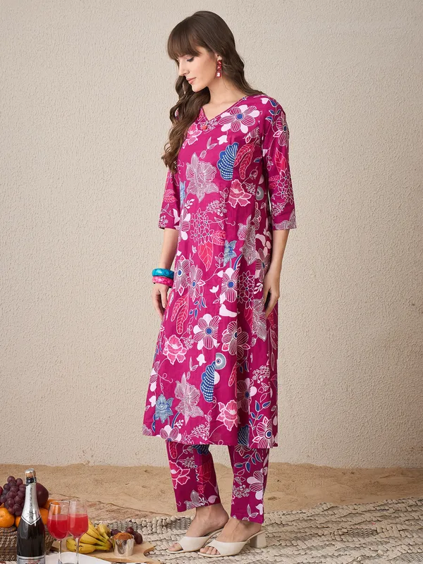 Pink_Printed_Pure_Cotton_Kurta_Trouser_Set