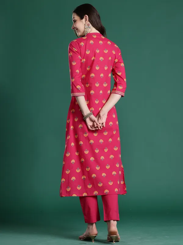 Pink_Embroidered_Pure_Cotton_Kurta_Trouser_Set