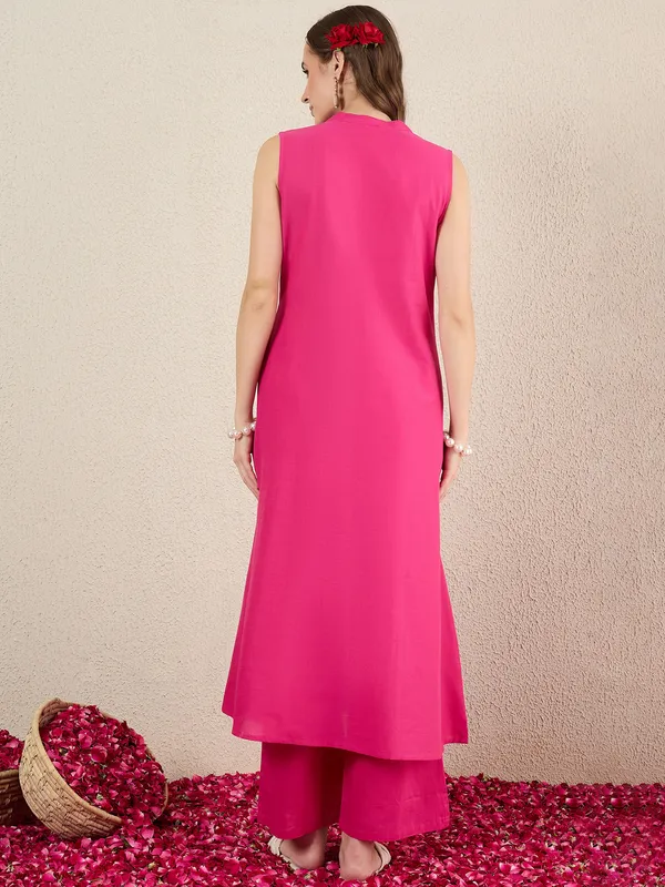 Pink_Embroidered_Pure_Cotton_Kurta_Trouser_Set