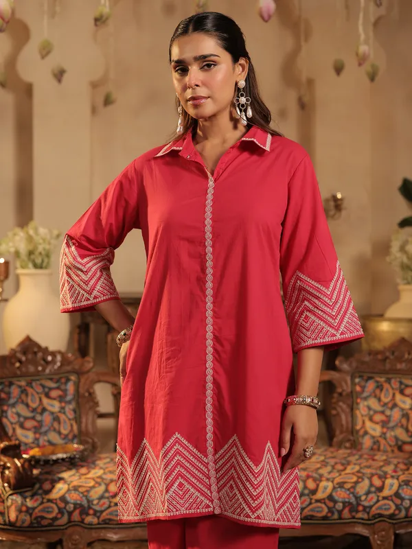Pink_Embroidered_Pure_Cotton_Kurta_Trouser_Set