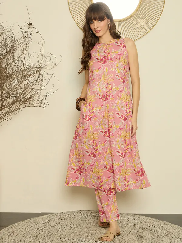 Pink_Printed_Pure_Cotton_Kurta_Trouser_Set