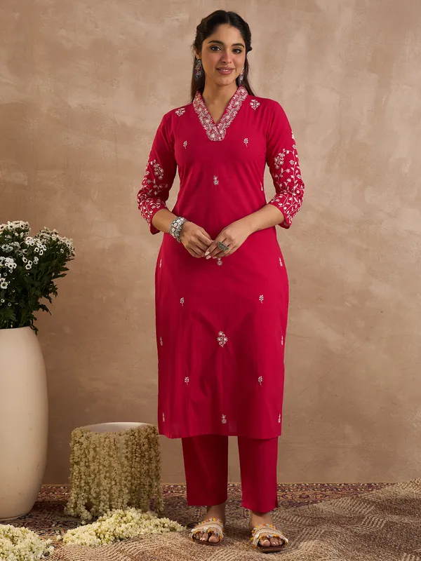 Pink_Embroidered_Pure_Cotton_Kurta_Trouser_Set