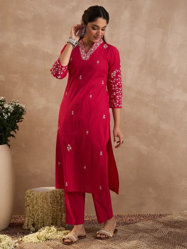 Pink_Embroidered_Pure_Cotton_Kurta_Trouser_Set