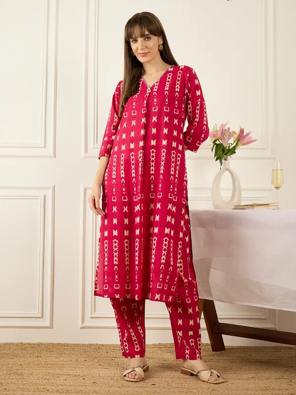 Pink_Printed_Pure_Cotton_Kurta_Trouser_Set