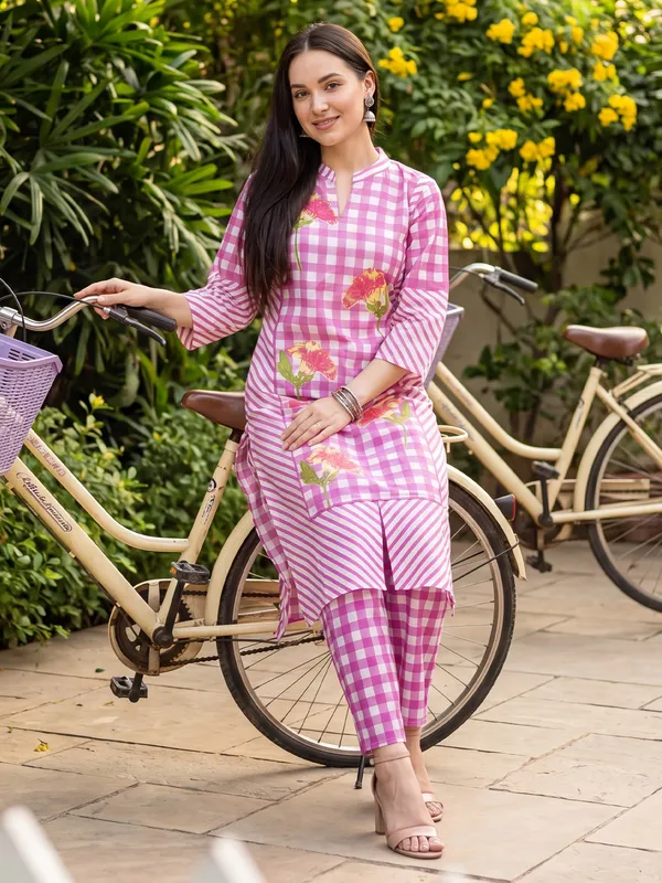 Pink_Printed_Pure_Cotton_Kurta_Trouser_Set