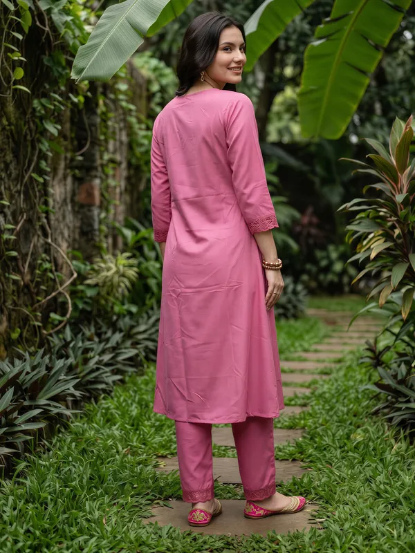 Pink_Embroidered_Pure_Cotton_Kurta_Trouser_Set