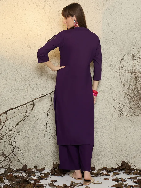 Purple_Embroidered_Pure_Cotton_Kurta_Trouser_Set