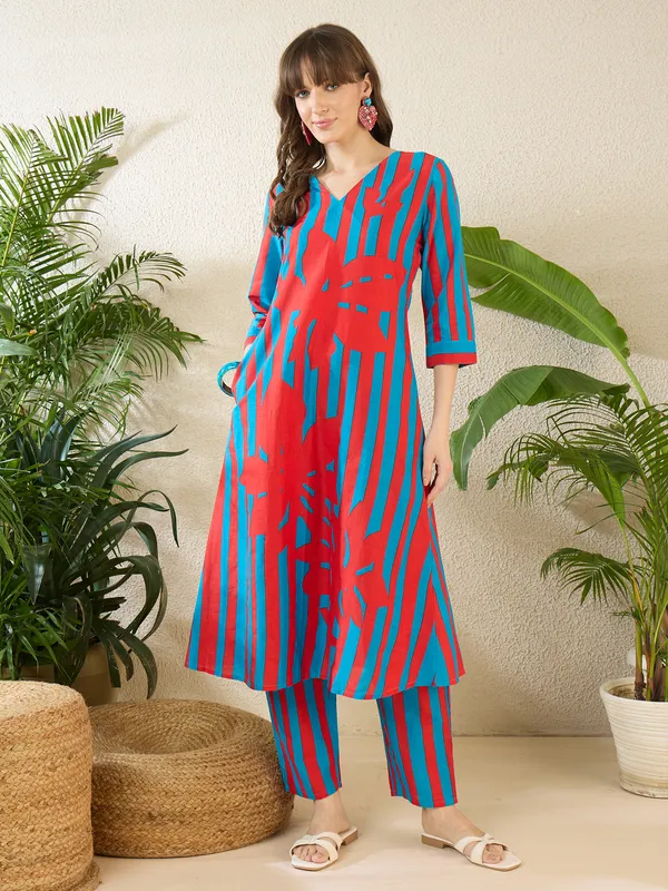 Red_Printed_Pure_Cotton_Kurta_Trouser_Set