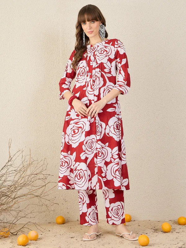 Red_Printed_Pure_Cotton_Kurta_Trouser_Set