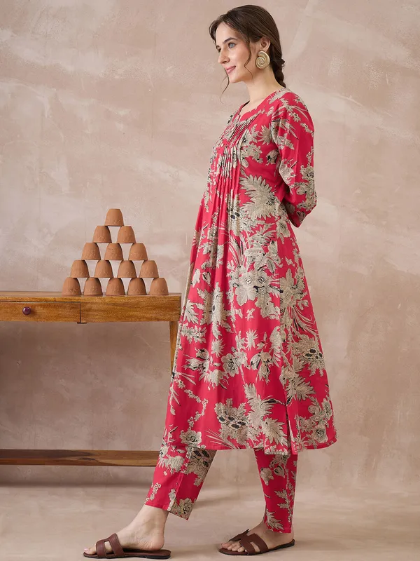 Red_Printed_Pure_Cotton_Kurta_Trouser_Set