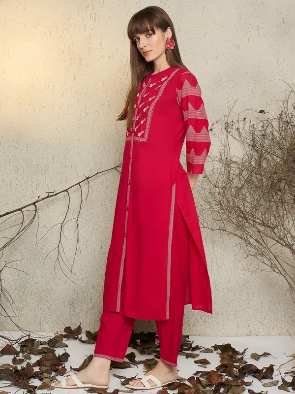 Pink_Embroidered_Pure_Cotton_Kurta_Trouser_Set