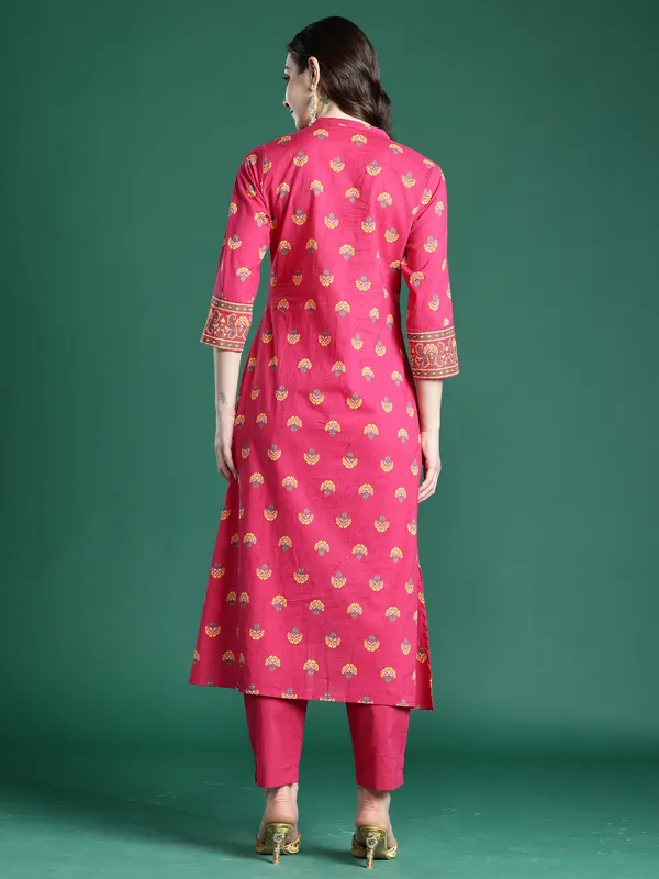 Pink_Printed_Pure_Cotton_Kurta_Trouser_Set