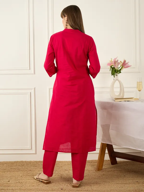 Pink_Embroidered_Pure_Cotton_Kurta_Trouser_Set
