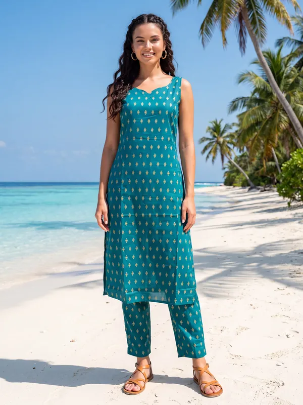 Blue_Printed_Pure_Cotton_Kurta_Trouser_Set