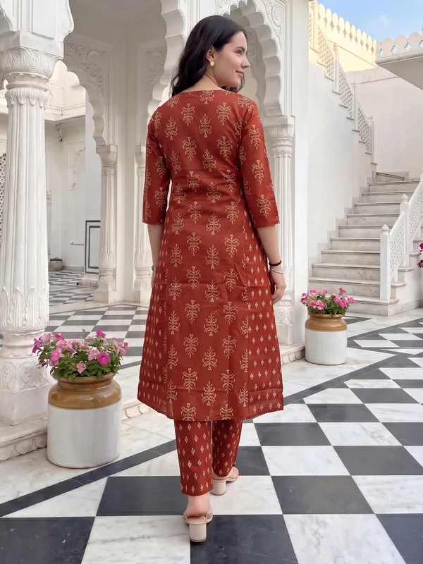 Orange_Printed_Pure_Cotton_Kurta_Trouser_Set