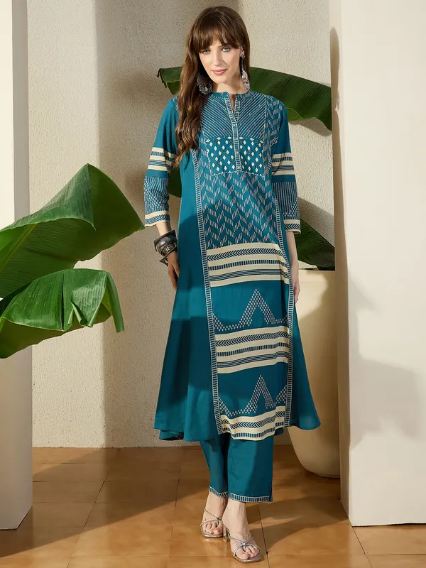 Teal_Printed_Pure_Cotton_Kurta_Trouser_Set