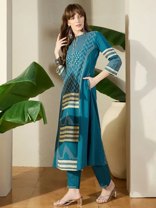 Teal_Printed_Pure_Cotton_Kurta_Trouser_Set