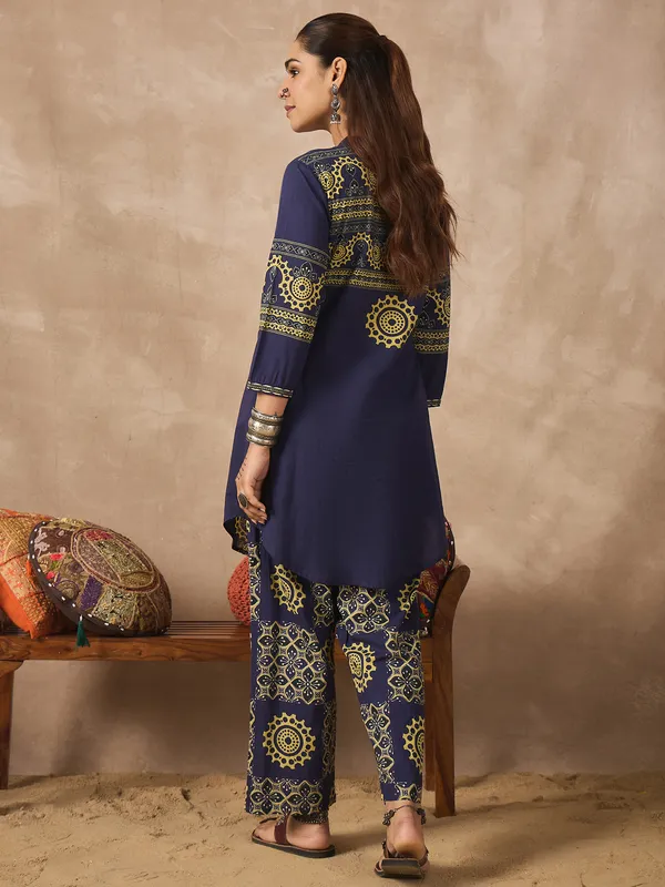 Blue_Printed_Pure_Cotton_Kurta_Trouser_Set