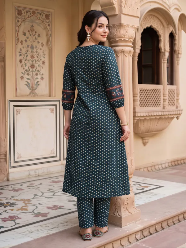 Teal_Printed_Pure_Cotton_Kurta_Trouser_Set