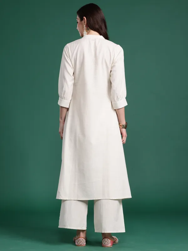 White_Embroidered_Pure_Cotton_Kurta_Trouser_Set