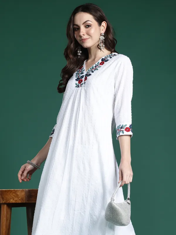 White_Embroidered_Pure_Cotton_Kurta_Trouser_Set