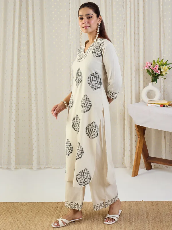 White_Embroidered_Pure_Cotton_Kurta_Trouser_Set