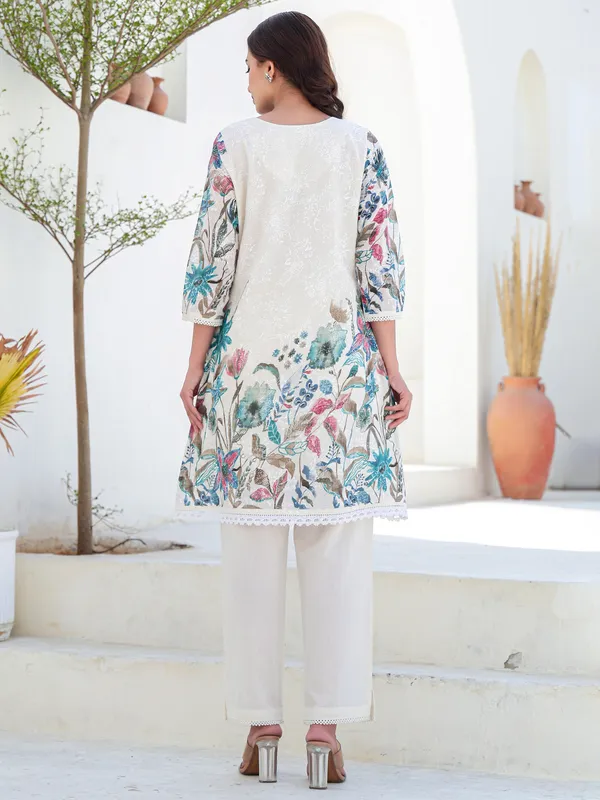 Multicolor_Printed_Pure_Cotton_Kurta_Trouser_Set